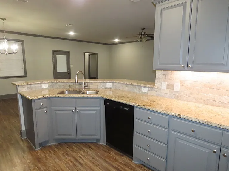2528 Guinn Farms Rd — Photo 5