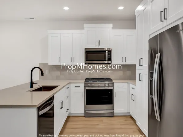 4216 SE Century Blvd, Hillsboro, OR 97123