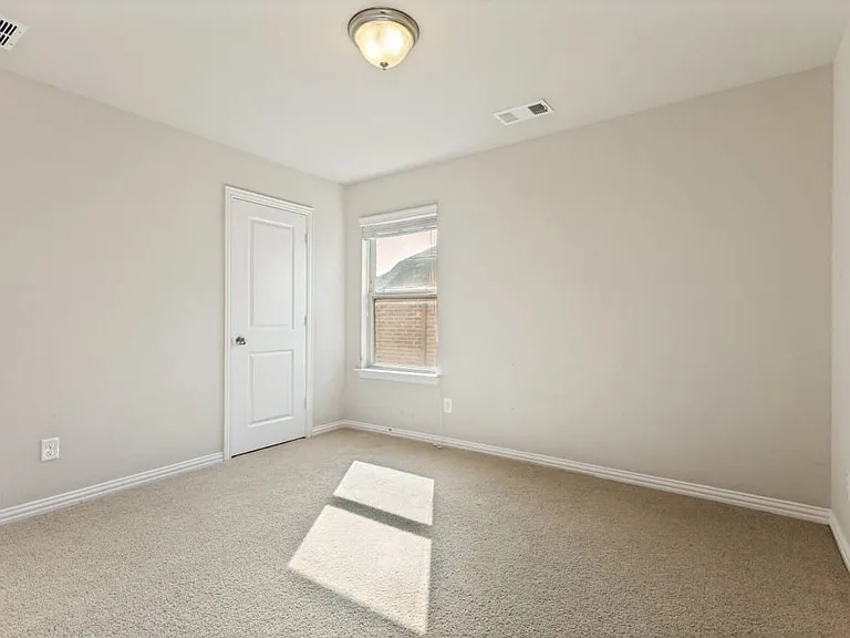 220 Black Alder Dr — Photo 13