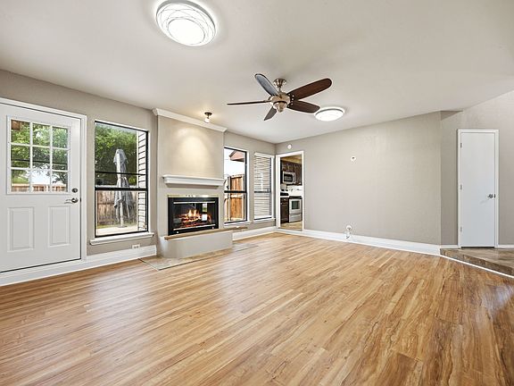 2nd image of 2060 Arbor Creek Dr APT B