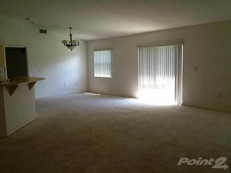 3rd image of 874 Summer Glen Dr
