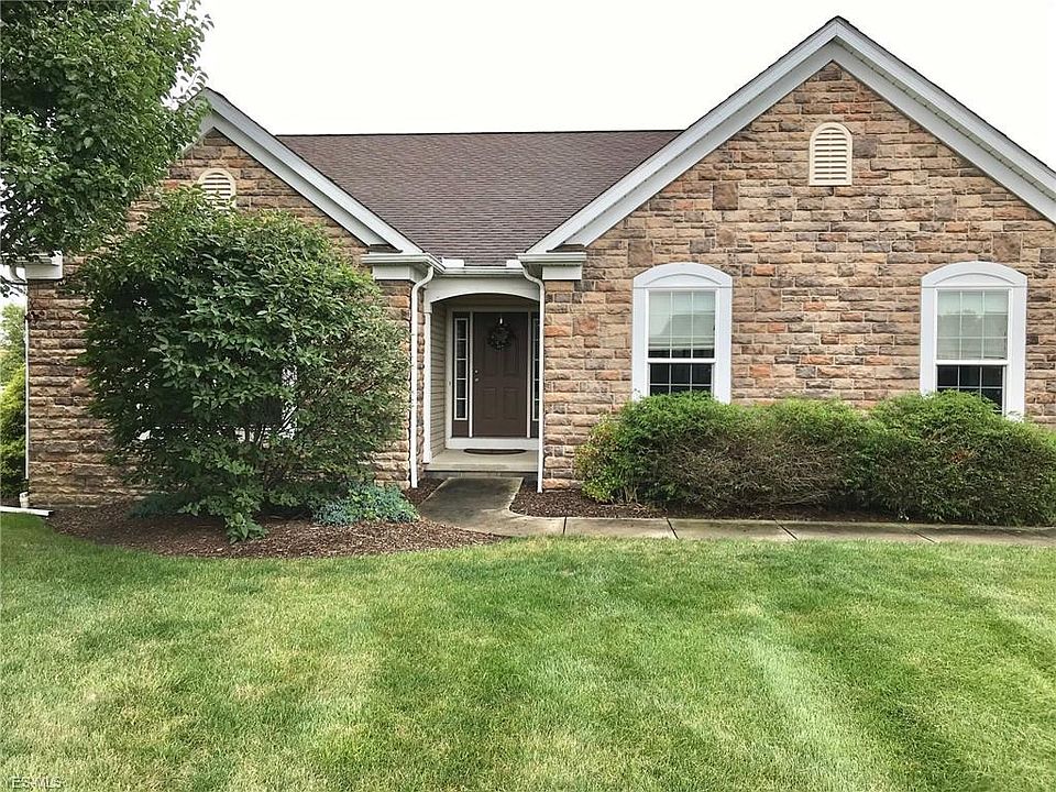 1st image of 633 Avon Dr