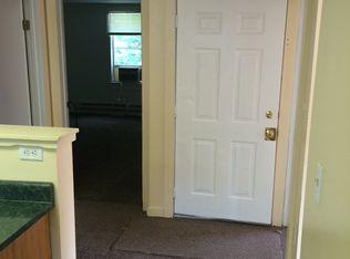 365 1/2 National Rd, Wheeling, WV 26003