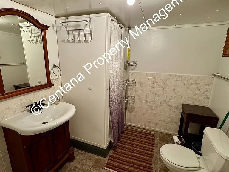 1107 Lewisohn St — Photo 7