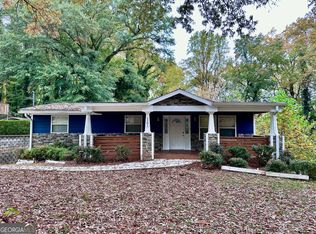 1201 Calhoun Ave, East Pt, GA 30344