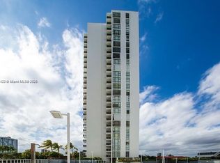 3625 N Country Club Dr APT 1907, Aventura, FL 33180
