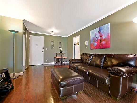 2nd image of 145 E 15th St APT 9-N