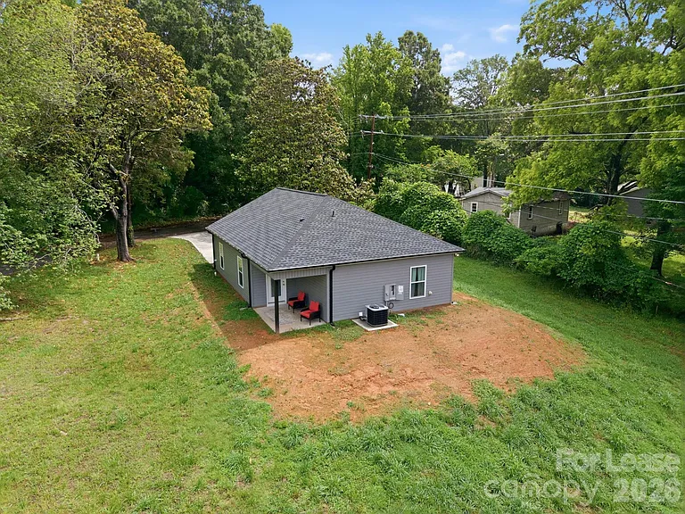 53 Travora Cir — Photo 4