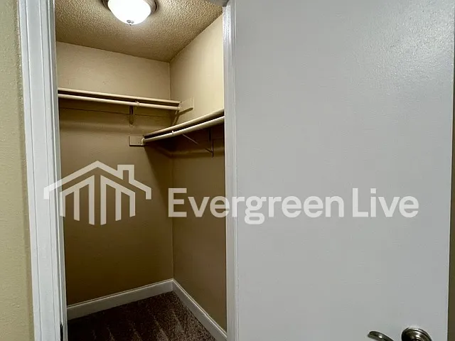 109 Barnsbury Ct — Photo 12