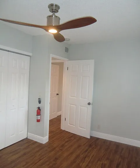 411 S Ocean Breeze — Photo 22