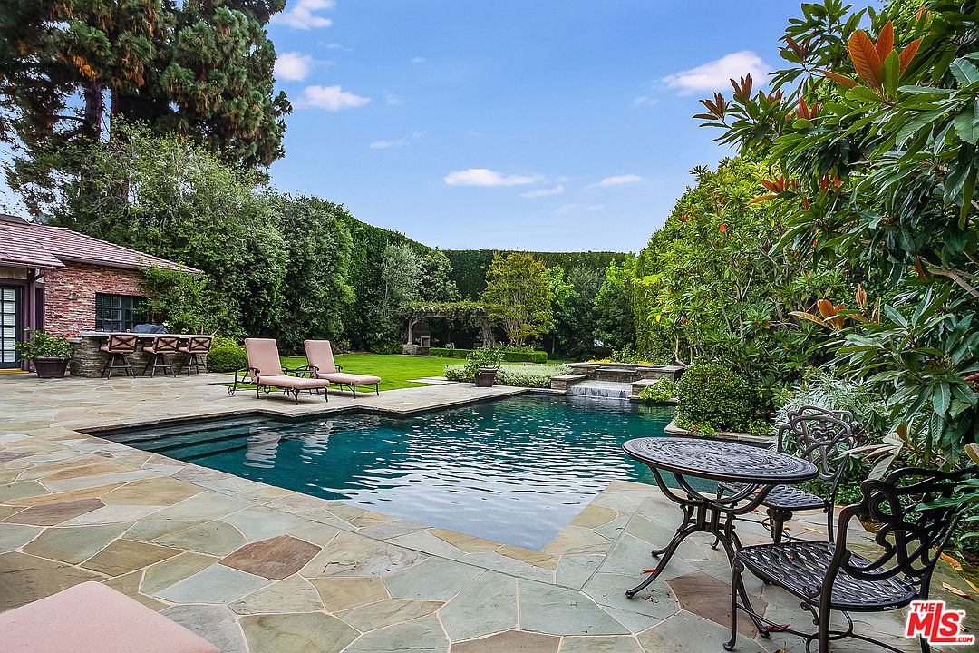 902 N Rexford Dr, Beverly Hills, CA 90210 | Zillow