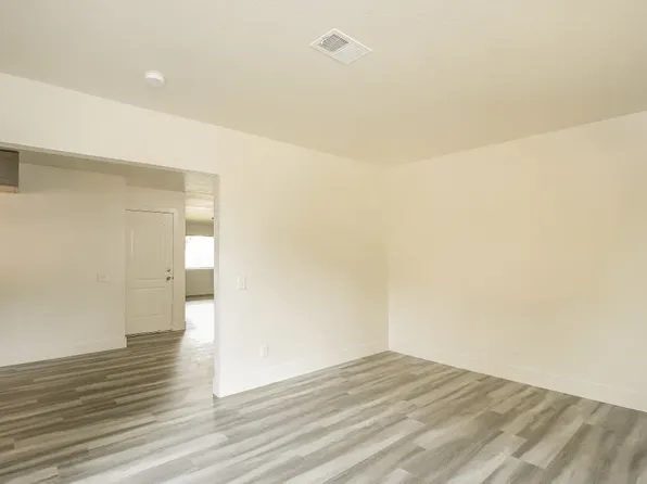 858 S 300 E, Salt Lake City, UT 84111