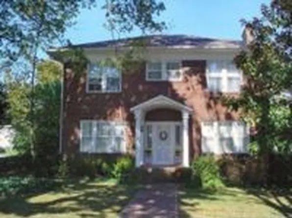 132 E Old Andrew Johnson Hwy, Jefferson City, TN 37760