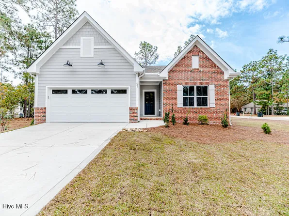 697 Bald Eagle Drive, Vass, NC 28394