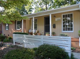 3014 Robin Hood Dr, Greensboro, NC 27408