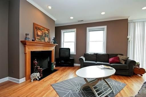 2nd image of 3416 N Ashland Ave APT 2S