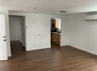 360 NW Elm St #B, Grants Pass, OR 97526