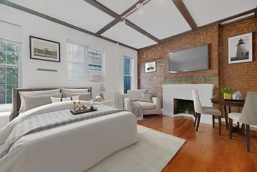 Rented by REAL New York