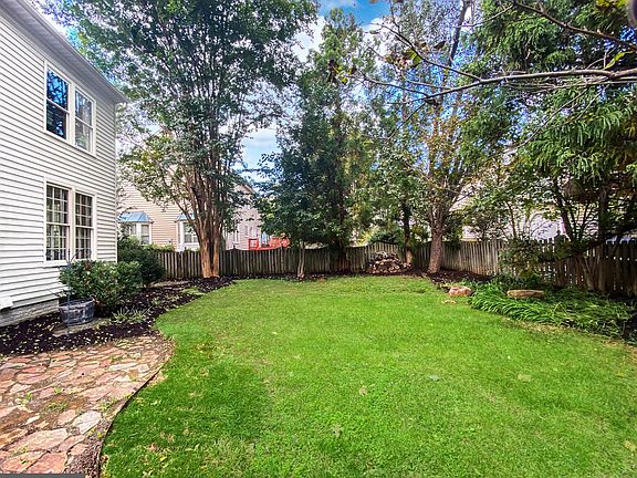 5th image of 6613 Oak Rock Ct