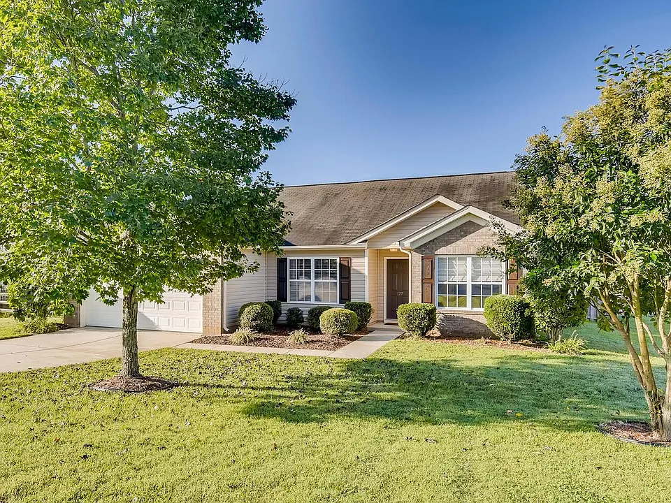 127 Golden Valley Dr