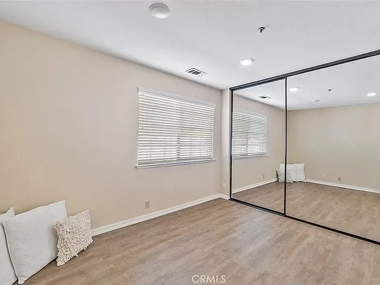 942 Bluebell Way — Photo 20