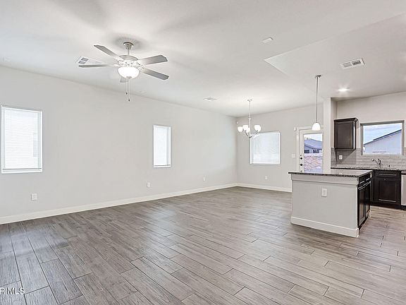 4th image of 14813 Tierra Fortaleza Ave