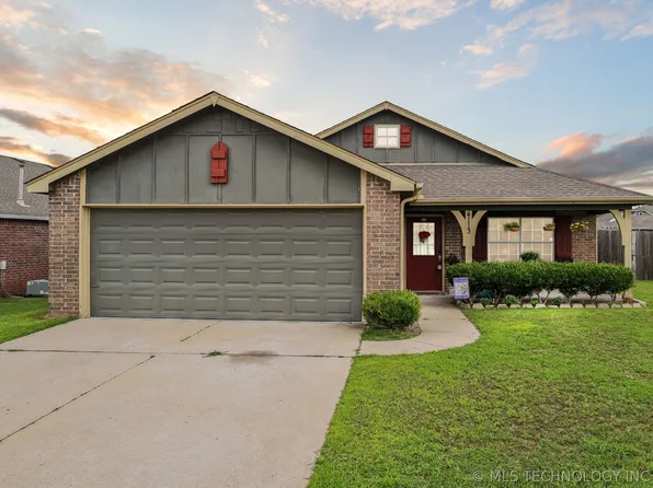 4113 W 105th St S, Jenks, OK 74037
