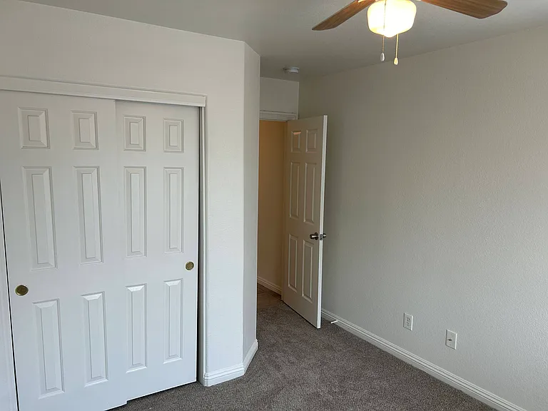 6120 Alderley Ct — Photo 12