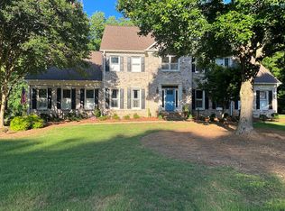 130 Lynn Cove Ln, Mooresville, NC 28117