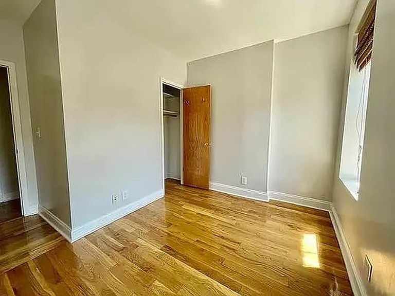 35 Christopher St #2D — Photo 3