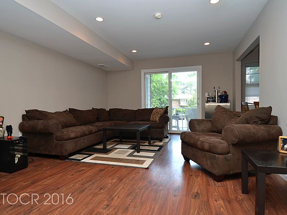 5th image of 7 Essex Ln APT B1