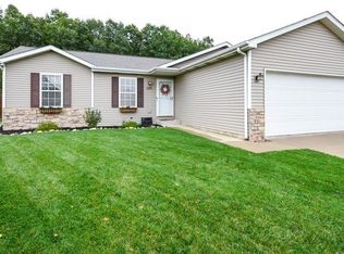1171 Carol St, Burns Harbor, IN 46304
