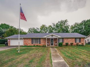 306 Greenleaf St, Longview, TX 75605