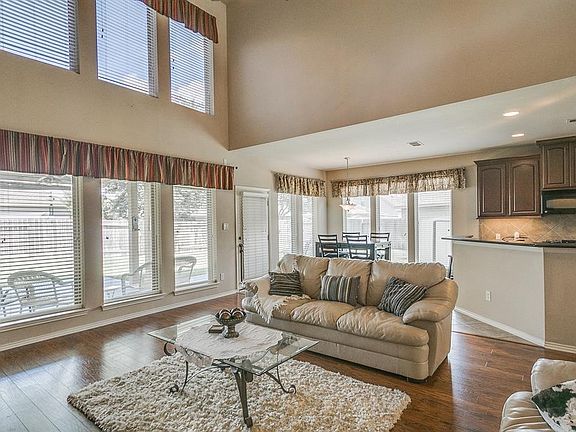 5th image of 25622 Canyon Sands Ln