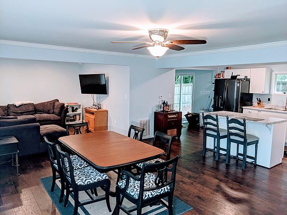 2nd image of 5205 Argus Ln