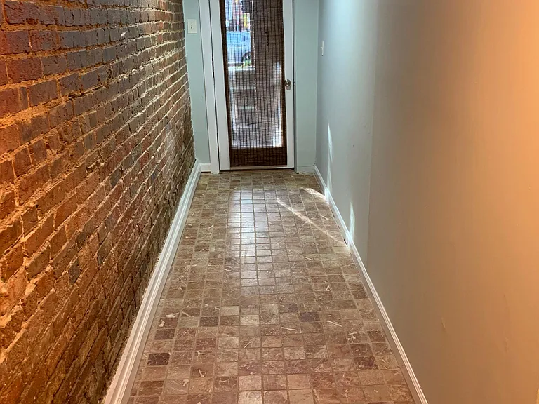 75 Seaton Pl NW #B — Photo 5