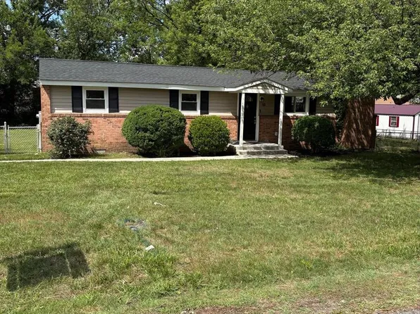 123 Southgate Ave, Fredericksburg, VA 22408