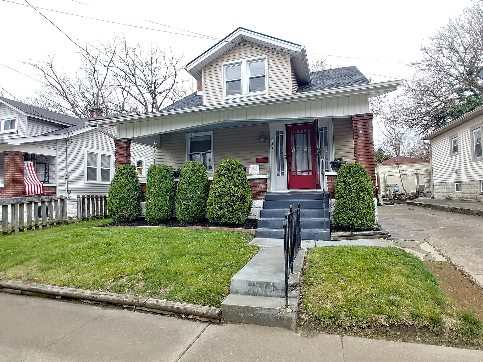 733 N Barbee Way photo 1