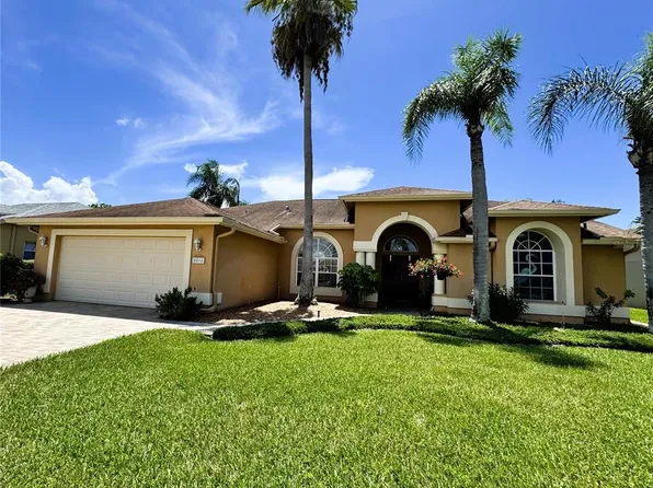 8518 CORAL CREEK LOOP, HUDSON, FL 34667