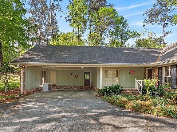 3rd image of 4845 Guerry Dr
