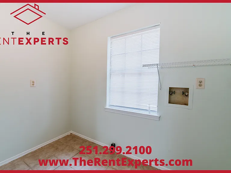 6733 Timbers Dr W — Photo 15