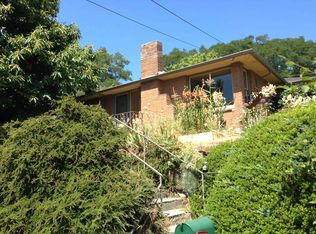 4908 University View Pl NE, Seattle, WA 98105