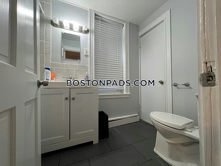 24 Farrington Ave #1 — Photo 16