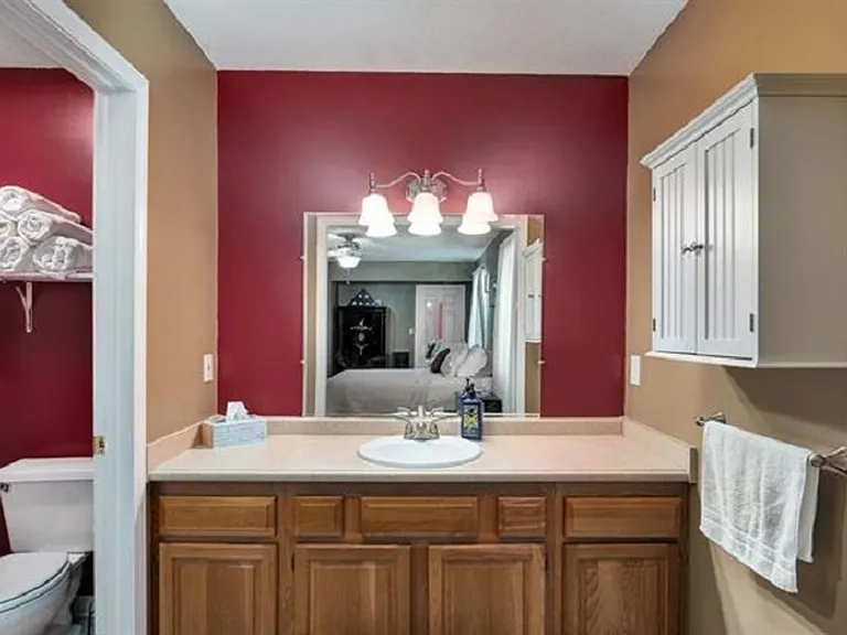 285 County Road 1387 — Photo 18