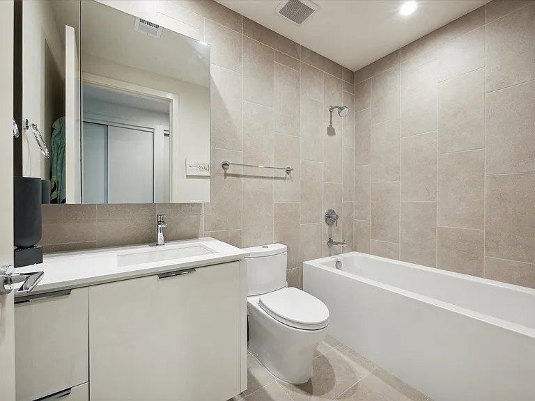 44 East Ave #3301 — Photo 27