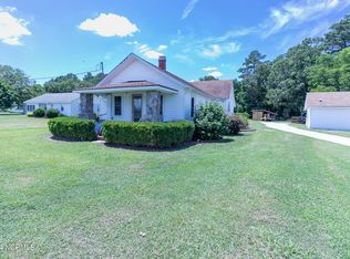 495 Meadstown Rd, Elizabeth City, NC 27909