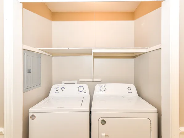 621 Village Place North Dr, Indianapolis, IN 46280