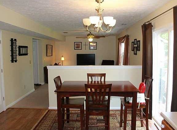5th image of 901 Atir Ln