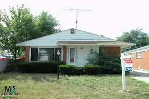 5633 Lafayette St photo 1