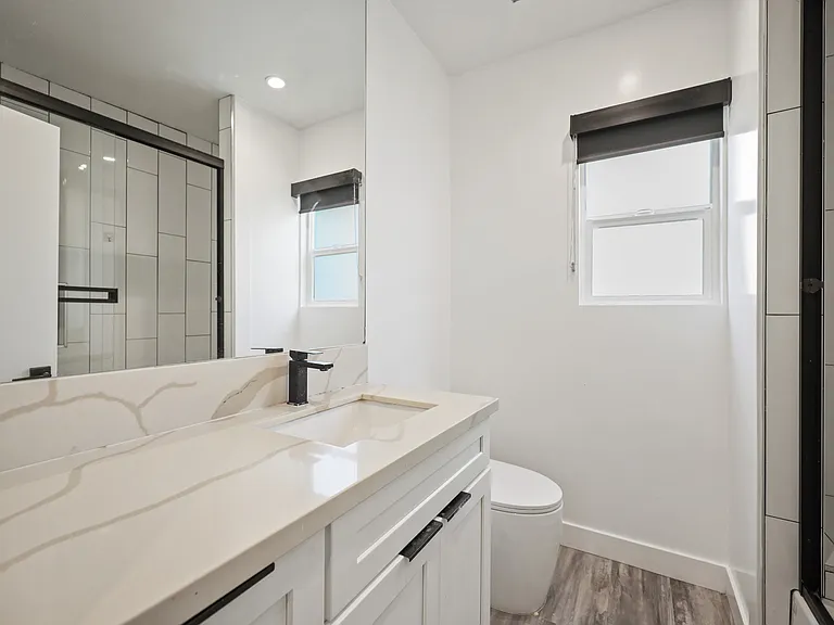 1023 Tremont St #D — Photo 10